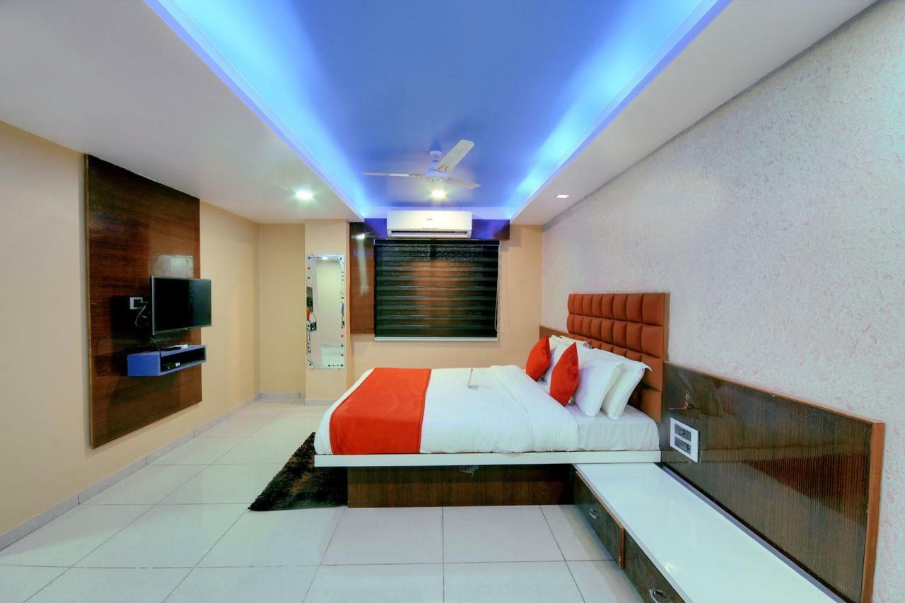 Hotel Hillton Inn Gandhinagar Exterior foto