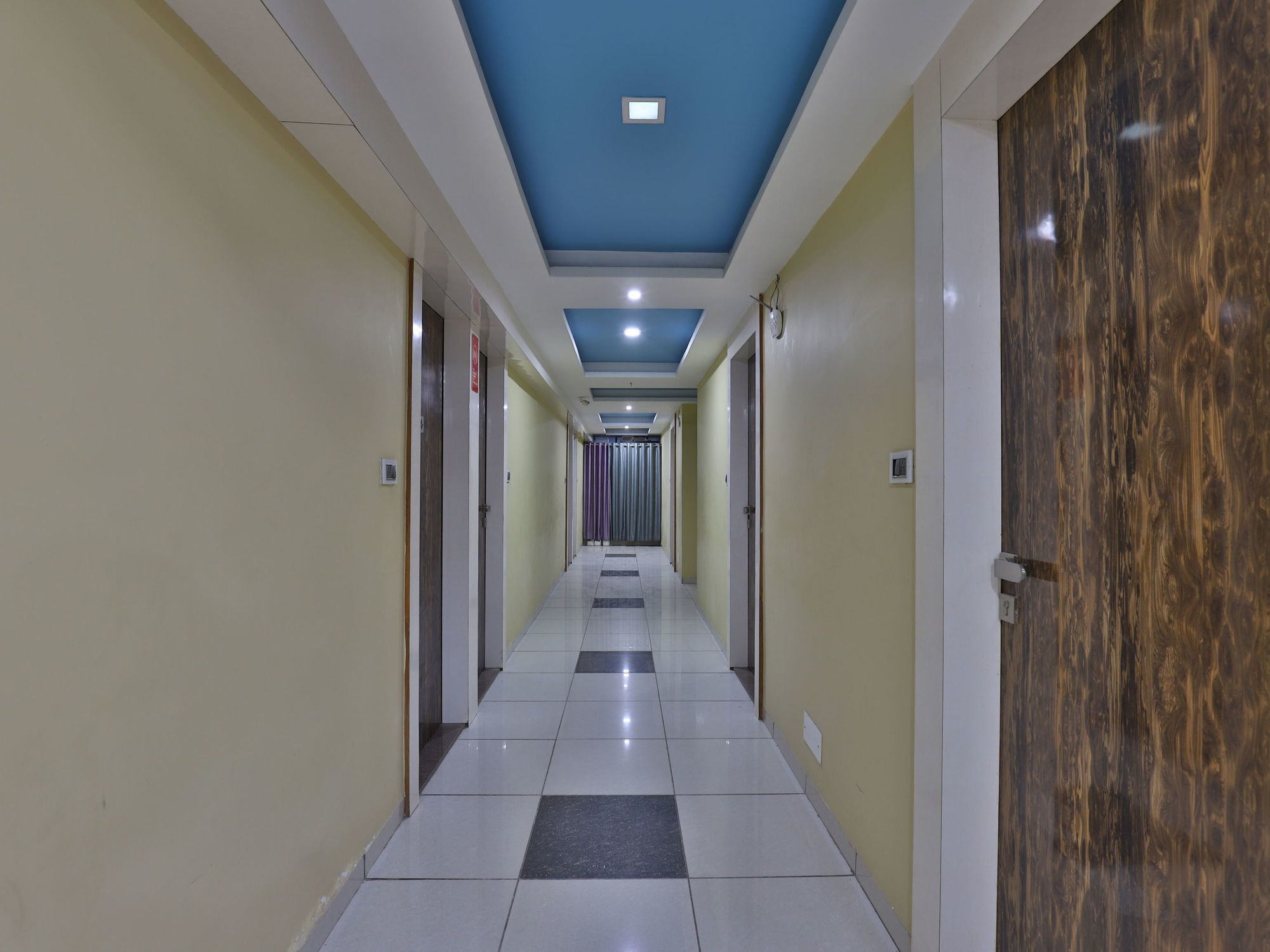 Hotel Hillton Inn Gandhinagar Exterior foto