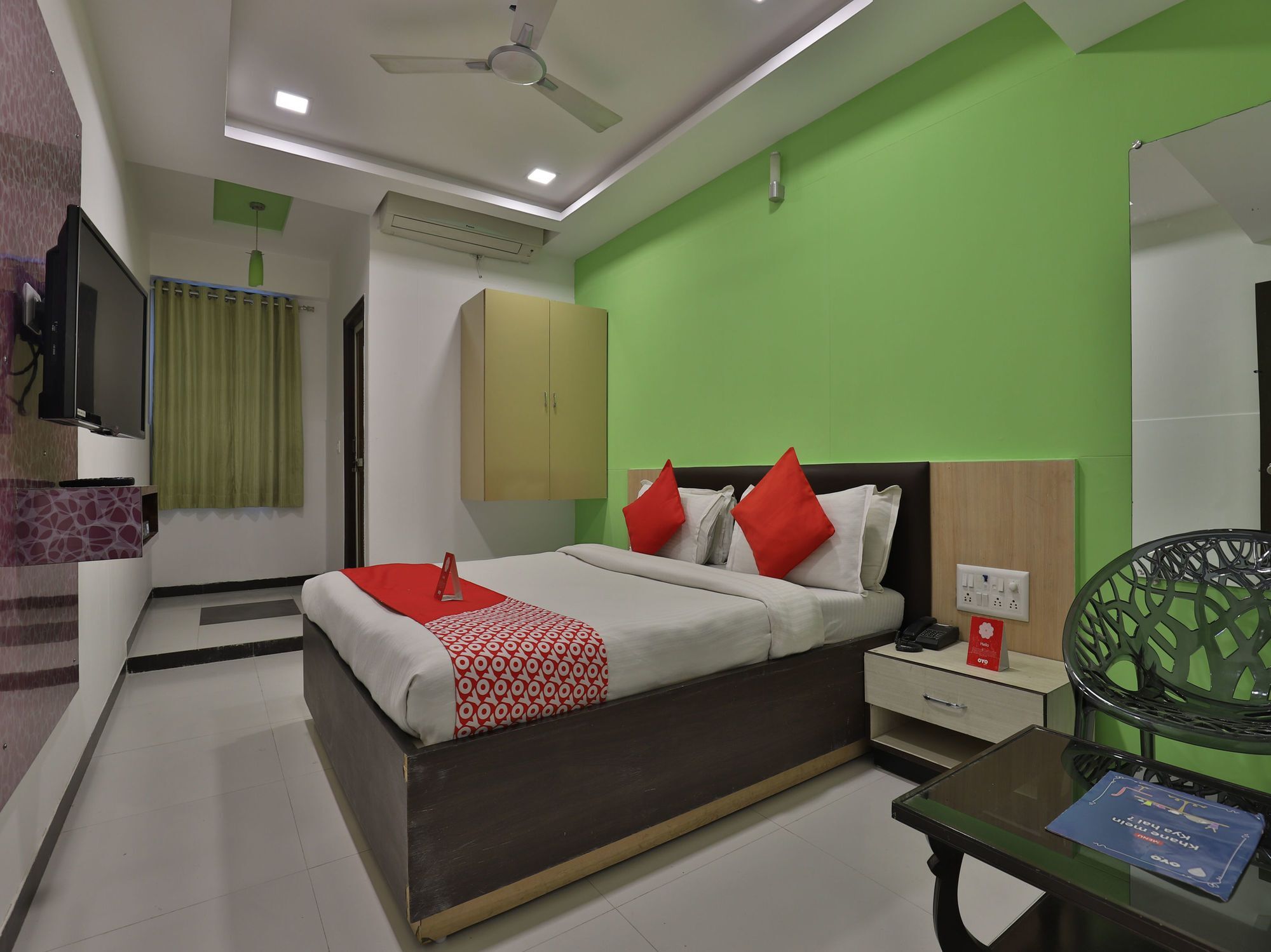 Hotel Hillton Inn Gandhinagar Exterior foto